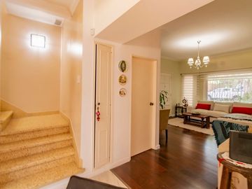 Casa en Venta 5 Amb. Ballester + cochera + pileta