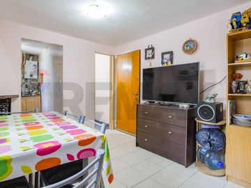 VENTA . DEPARTAMENTO 2 AMBIENTES . ALMAGRO