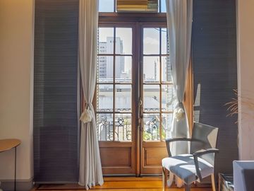 4 Amb Vista Abierta y Excelente Ubicación Recoleta