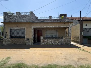 Doble vivienda en lote propio, en Gral. San Martín