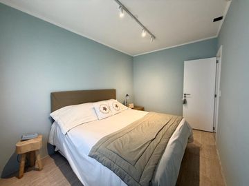 Casa 5 ambientes en Fincas de San Vicente chacras