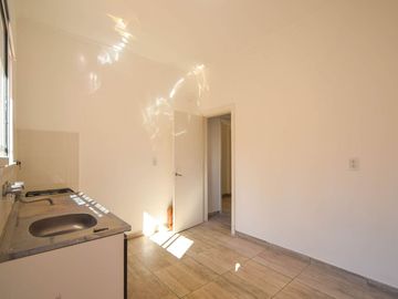 VENTA CASA PH 3 AMBIENTES PB FRENTE PATIO SAN JOSÉ