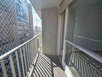 VENTA DEPARTAMENTO 2 AMB. FRENTE BALCON RECICLADO