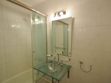 VENTA DEPARTAMENTO 2 AMB. FRENTE BALCON RECICLADO