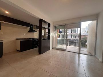 Venta Semipiso 3 amb a 1 cuadra del mar-La Perla