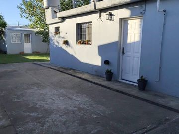 VENTA/ CASA FAMILIAR Y DPTO INTERNO /A. CREDITO