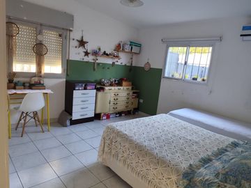 VENTA/ CASA FAMILIAR Y DPTO INTERNO /A. CREDITO
