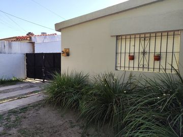 VENTA/ CASA FAMILIAR Y DPTO INTERNO /A. CREDITO