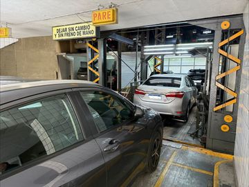 VENTA COCHERA EN EDIFICIO COCHERAS PRIVADA PALERMO
