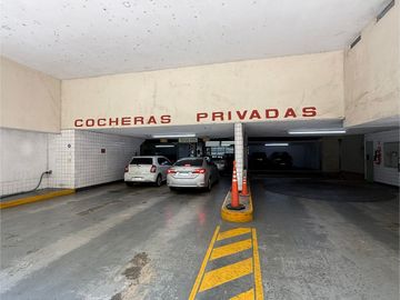 VENTA COCHERA EN EDIFICIO COCHERAS PRIVADA PALERMO
