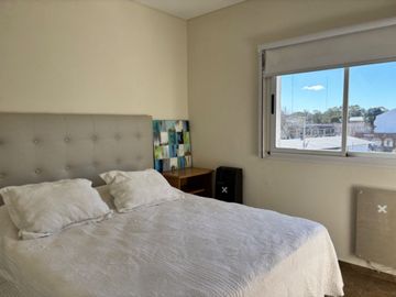 DEPARTAMENTO VENTA PINAMAR, 2 AMBIENTES, COCHERA
