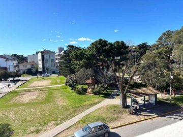 DEPARTAMENTO VENTA PINAMAR, 2 AMBIENTES, COCHERA