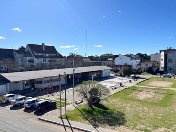 DEPARTAMENTO VENTA PINAMAR, 2 AMBIENTES, COCHERA