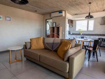 DEPARTAMENTO EN VENTA OSTENDE VISTA AL MAR COCHERA