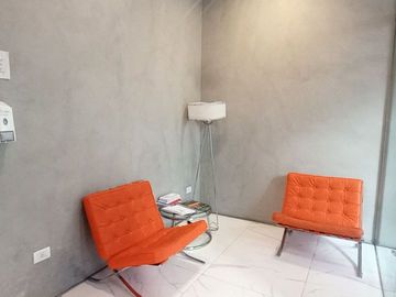 ALQUILER 3 AMB AMOBLADO PISO ALTO BALCON PARRILLA