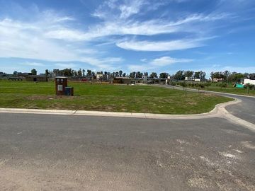 VENTA LOTE PILAR DEL ESTE BARRIO SANTA ELISA
