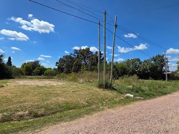 Terreno 300 mt Pueblo Nuevo, Jauregui, Luján Bs As