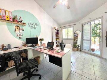 VENTA CASA 5 DORMITORIOS QUEBRADA DE LAS ROSAS