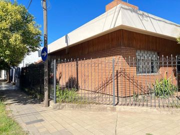 VENTA CASA 3 DORM MAS 2 DPTOS B° CUPANI CÓRDOBA