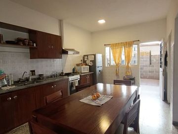 VENTA CASA 3 DORM MAS 2 DPTOS B° CUPANI CÓRDOBA