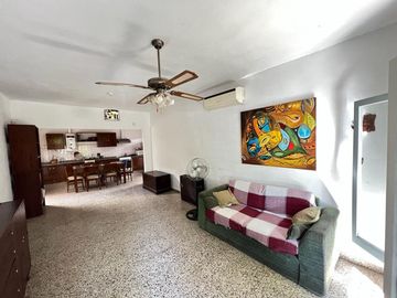 VENTA CASA 3 DORM MAS 2 DPTOS B° CUPANI CÓRDOBA