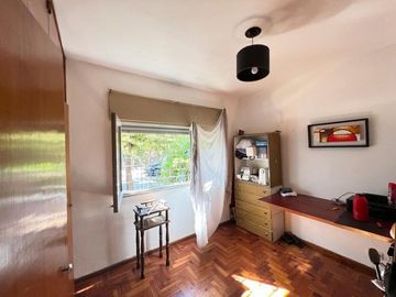 VENTA CASA 3 DORM MAS 2 DPTOS B° CUPANI CÓRDOBA
