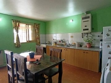 VENTA CASA 3 DORM MAS 2 DPTOS B° CUPANI CÓRDOBA