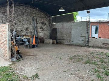 VENTA CASA+GALPON+DEPTO APTO COMERCIO VILLA RETIRO