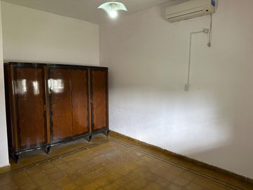 VENTA CASA+GALPON+DEPTO APTO COMERCIO VILLA RETIRO