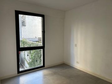 VENTA DOS AMBIENTES SAAVEDRA