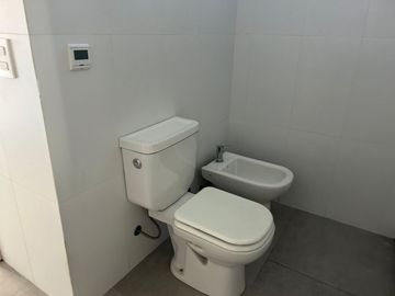 VENTA DOS AMBIENTES SAAVEDRA