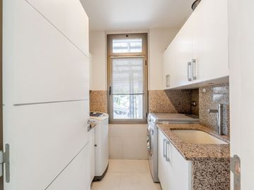 Casa en Alquiler 6 ambientes en Barrio Septiembre