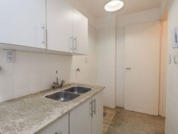 Venta Dpto 1 Amb dividido  + Patio  Palermo Chico