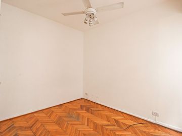 Venta Dpto 1 Amb dividido  + Patio  Palermo Chico