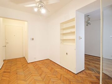 Venta Dpto 1 Amb dividido  + Patio  Palermo Chico