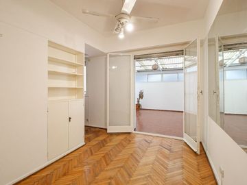 Venta Dpto 1 Amb dividido  + Patio  Palermo Chico