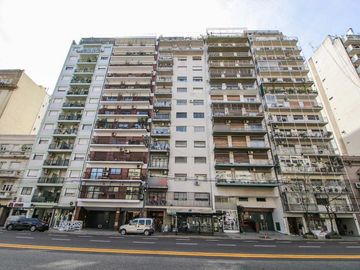 Venta Dpto 1 Amb dividido  + Patio  Palermo Chico