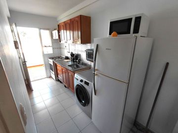 ALQUILER DEPARTAMENTO AMOBLADO  EQUIPADO Y COCHERA