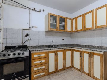 CASA DUPLEX 3 AMB EN VENTA CON PARRILLA POMPEYA
