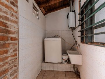 CASA DUPLEX 3 AMB EN VENTA CON PARRILLA POMPEYA