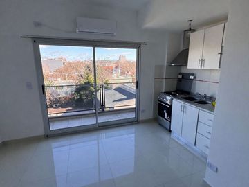 VENTA DOS AMBIENTES LUMINOSO SAAVEDRA