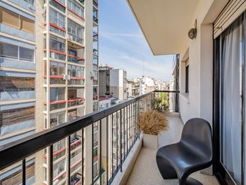 RERECOLETA - BARRIO NORTE - 3 AMB PISO 9 AL FRENTE