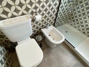 ALQUILER DEPTO 2 AMBIENTES AMOBLADO - MORON