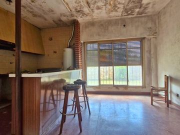 VENTA CASA 3 AMBIENTES ITUZAINGO