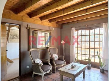 VENTA CASA 3 AMB + DEPTO 3 AMB Y LOCAL CASTELAR
