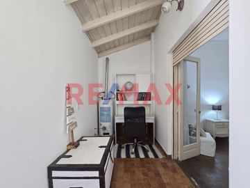 VENTA CASA 3 AMB + DEPTO 3 AMB Y LOCAL CASTELAR