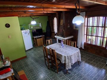 VENTA CASA 4 AMB QUINCHO GARAGE APTA CREDITO LUJAN