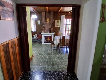 VENTA CASA 4 AMB QUINCHO GARAGE APTA CREDITO LUJAN