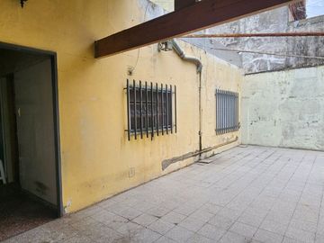 VENTA CASA 4 AMB VILLA TESEI CON JARDIN Y GARAGE