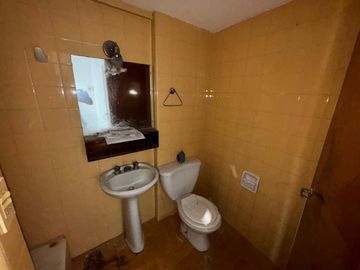 MONOAMBIENTE EN VENTA LA PLATA CENTRO FRENTE 36 M2